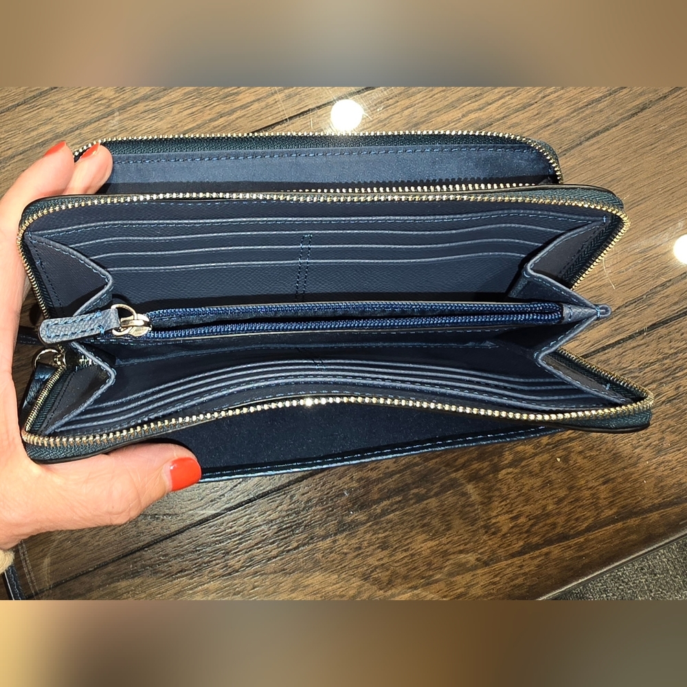 Coach Leather Double Zip Wallet/Wristlet - Picture 6 of 8